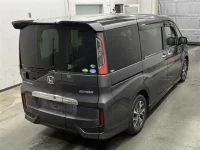 Honda STEP WAGON лот № 10019 оценка 3.5  с аукциона в Японии 4