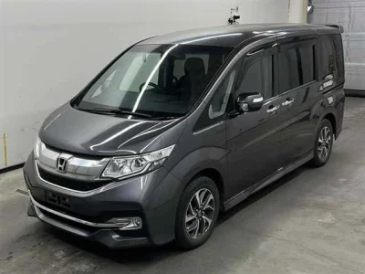 Honda STEP WAGON  с аукциона в Японии