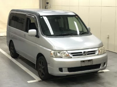Honda STEP WAGON  с аукциона в Японии