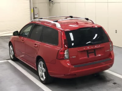 Volvo V50