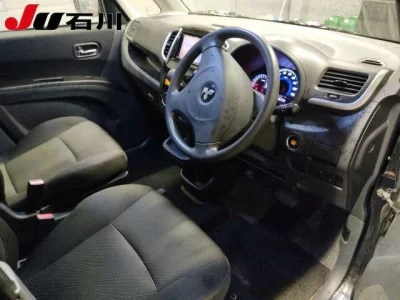 Mitsubishi DELICA D2