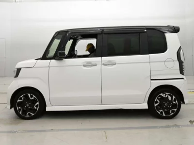 Honda N BOX  с аукциона в Японии