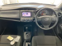 Toyota COROLLA AXIO лот № 3164 оценка 4.5  с аукциона в Японии 2