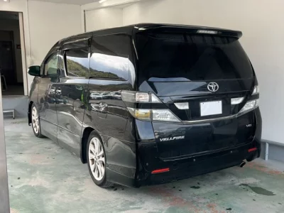 Toyota VELLFIRE  с аукциона в Японии