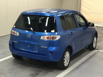 Mazda DEMIO