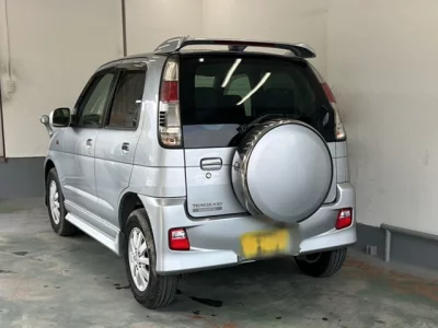Daihatsu TERIOS KID