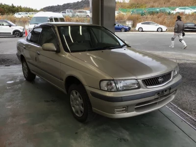 Nissan SUNNY