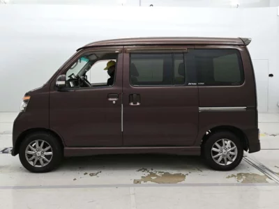 Daihatsu Atrai Wagon