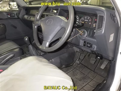 Toyota CROWN COMFORT