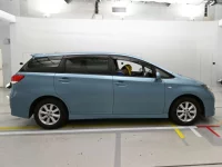Toyota WISH лот № 90243 оценка 3.5  с аукциона в Японии 2