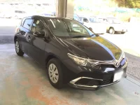 Toyota AURIS лот № 8007 оценка 4  с аукциона в Японии 2
