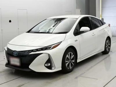 Toyota PRIUS PHV