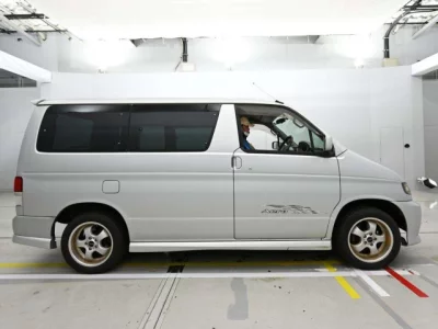 Mazda BONGO FRIENDEE
