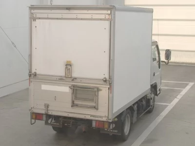 Isuzu ELF  с аукциона в Японии