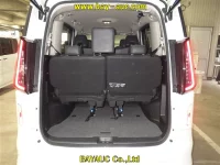 Nissan SERENA лот № 60279 оценка 4.5  с аукциона в Японии 5