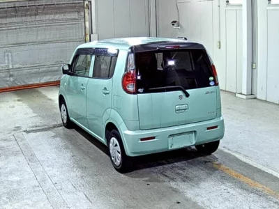 Suzuki MRWAGON