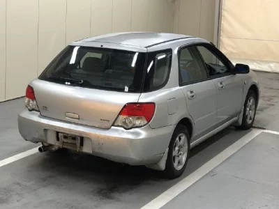 Subaru IMPREZA  с аукциона в Японии