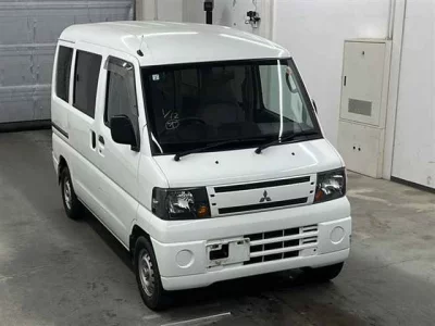 Mitsubishi MINICAB VAN