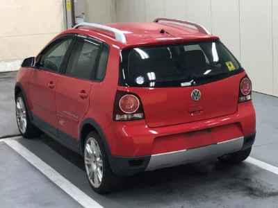 Volkswagen CROSS POLO  с аукциона в Японии