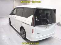 Nissan SERENA лот № 60284 оценка 4  с аукциона в Японии 1