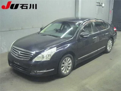 Nissan TEANA