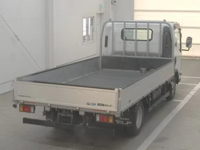 Isuzu ELF  с аукциона в Японии