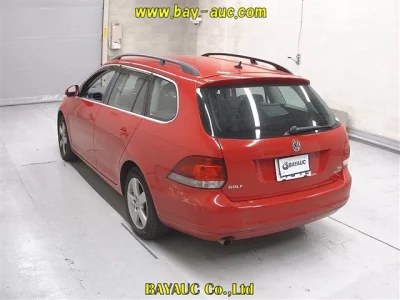 Volkswagen GOLF VARIANT