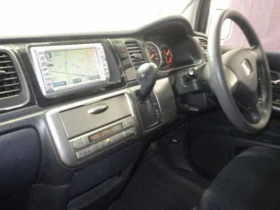 Honda STEP WAGON  с аукциона в Японии