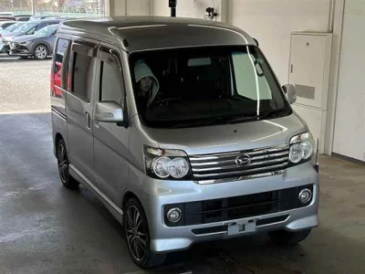 Daihatsu Atrai Wagon