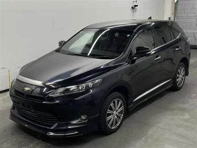 Toyota HARRIER  с аукциона в Японии