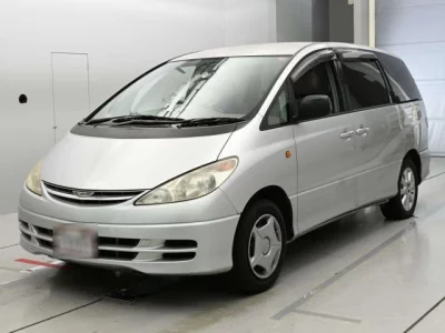 Toyota ESTIMA  с аукциона в Японии