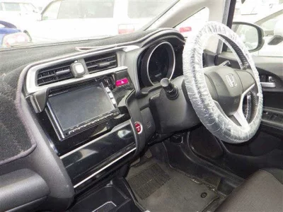 Honda FIT  с аукциона в Японии