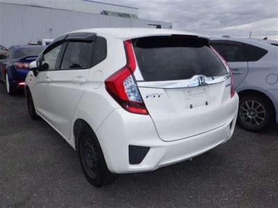 Honda FIT  с аукциона в Японии