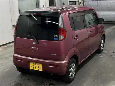 Suzuki MRWAGON
