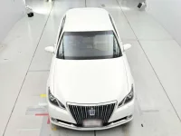 Toyota CROWN лот № 30232 оценка 4  с аукциона в Японии 6