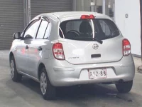 Nissan MARCH лот № 4661 оценка 3.5  с аукциона в Японии 1