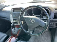 Toyota HARRIER лот № 70042 оценка 4  с аукциона в Японии 2