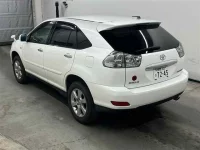 Toyota HARRIER лот № 70042 оценка 4  с аукциона в Японии 1