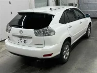 Toyota HARRIER лот № 70042 оценка 4  с аукциона в Японии 4