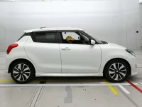 Suzuki SWIFT лот № 90338 оценка R  с аукциона в Японии 2