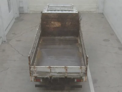 Isuzu ELF  с аукциона в Японии