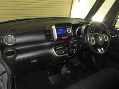 Honda N BOX PLUS  с аукциона в Японии