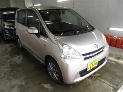 Daihatsu MOVE  с аукциона в Японии