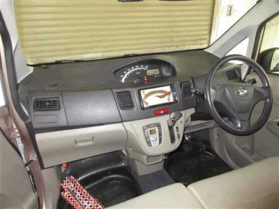 Daihatsu MOVE  с аукциона в Японии