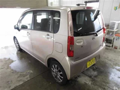 Daihatsu MOVE  с аукциона в Японии