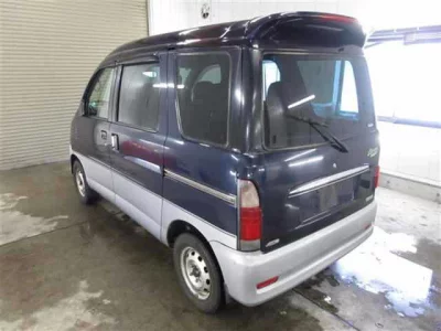Daihatsu Atrai Wagon