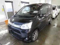 Daihatsu MOVE лот № 4048 оценка 3  с аукциона в Японии 4
