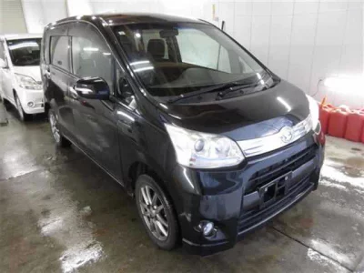 Daihatsu MOVE  с аукциона в Японии