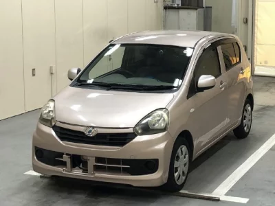 Daihatsu MIRA E S  с аукциона в Японии