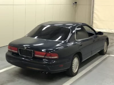 Mazda MS-9  с аукциона в Японии